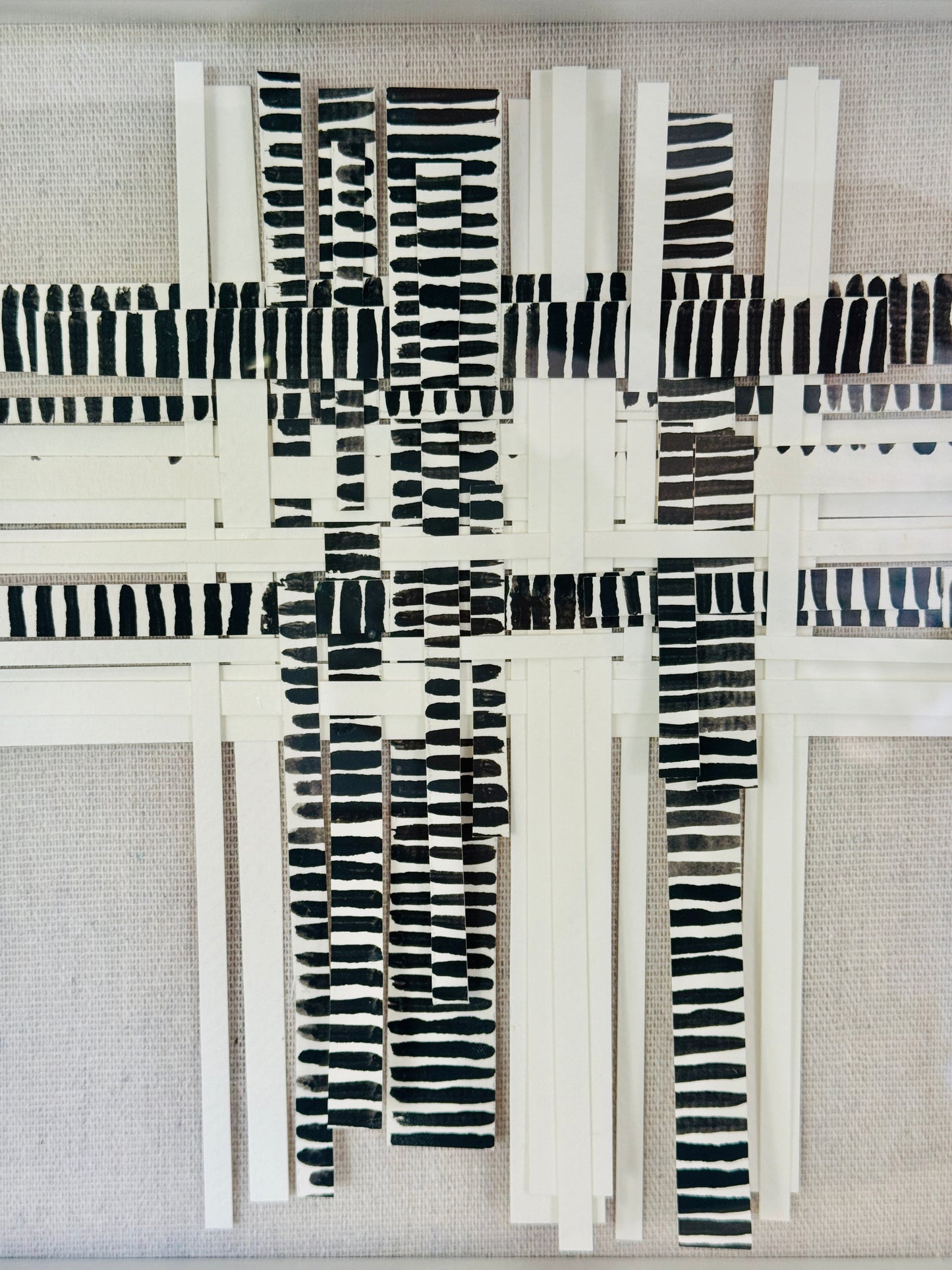 Black and White Stripe Weaving