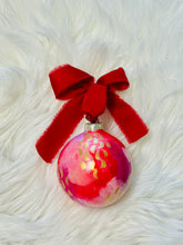 Load image into Gallery viewer, Ornament 15