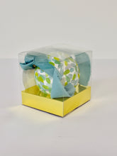 Load image into Gallery viewer, Ornament 8