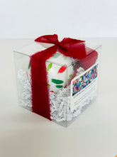 Load image into Gallery viewer, Ornament 31 - Christine Mueller Art